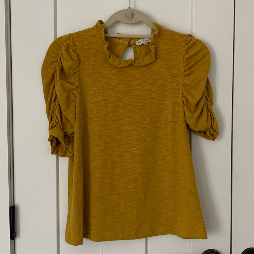 Anthropologie Moon River Puff Sleeve Tee